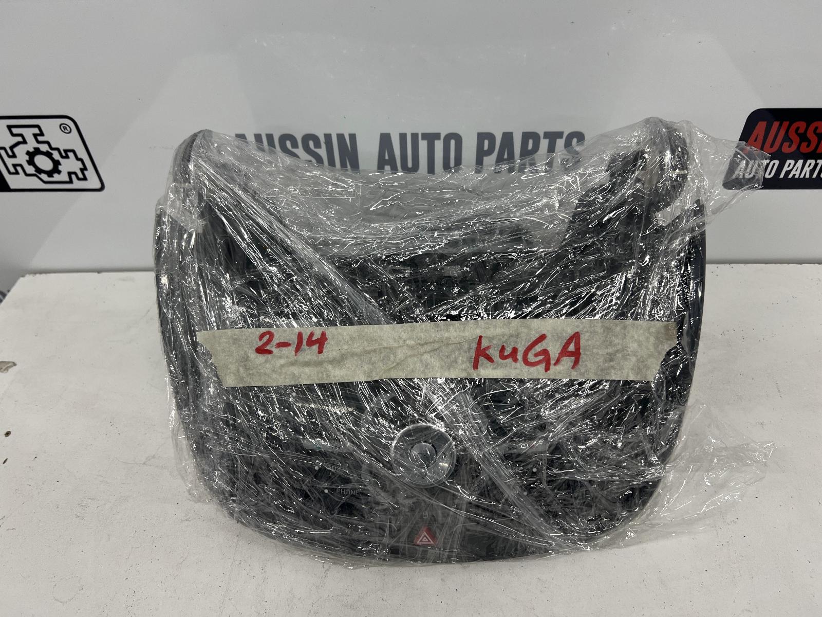 2014 Ford Kuga Radio/Cd/Dvd/Sat/Tv View Auto part Radio/Cd/Dvd/Sat/Tv Ford Kuga 2014