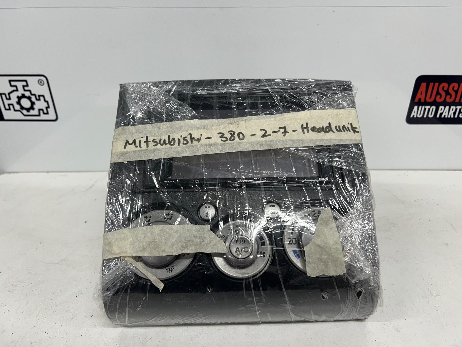 View Auto part Radio/Cd/Dvd/Sat/Tv Mitsubishi 380 2007
