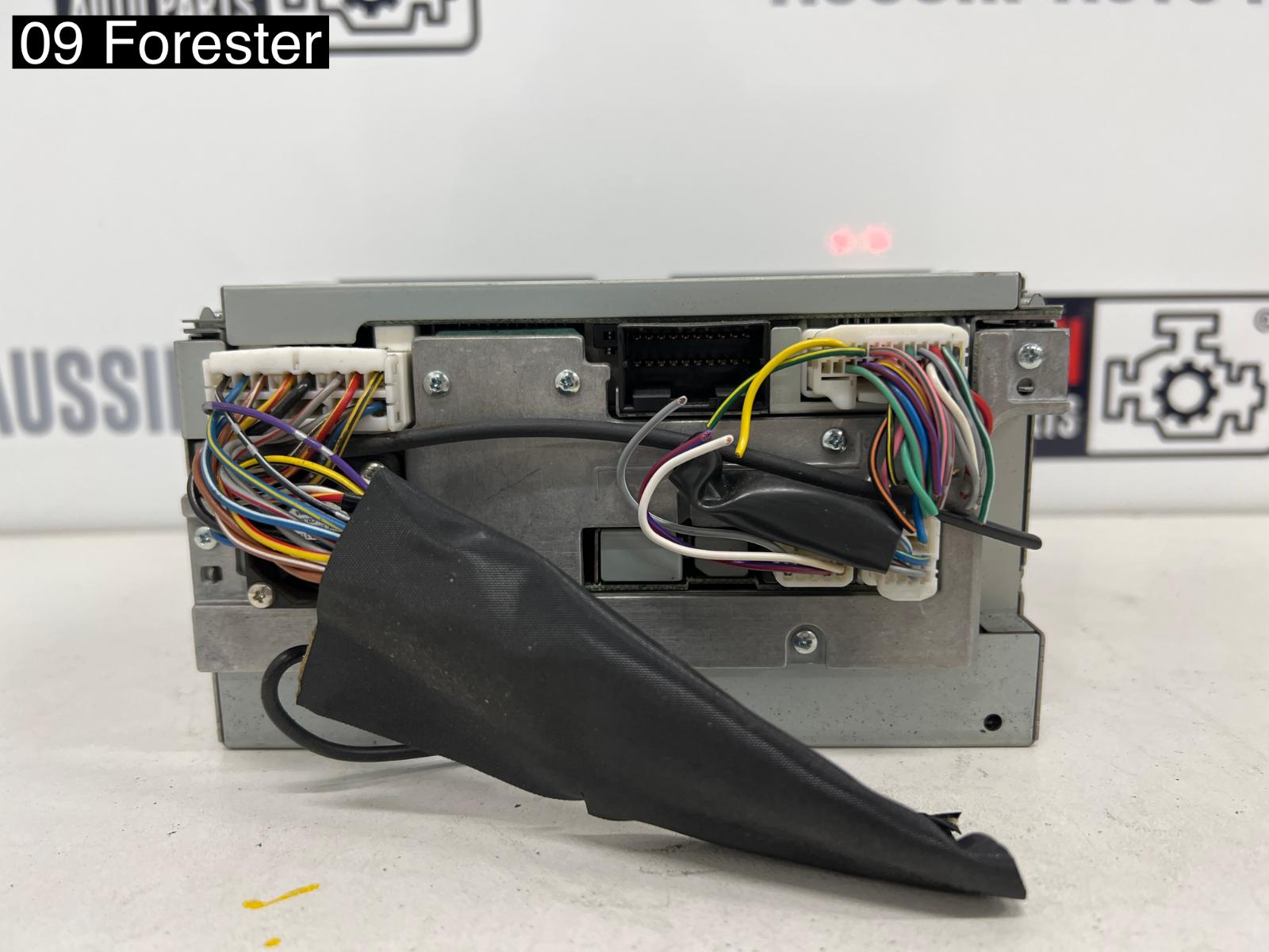 View Auto part Radio/Cd/Dvd/Sat/Tv Subaru Forester 2009
