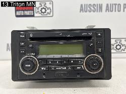 View Auto part Radio/Cd/Dvd/Sat/Tv Mitsubishi Triton 2013