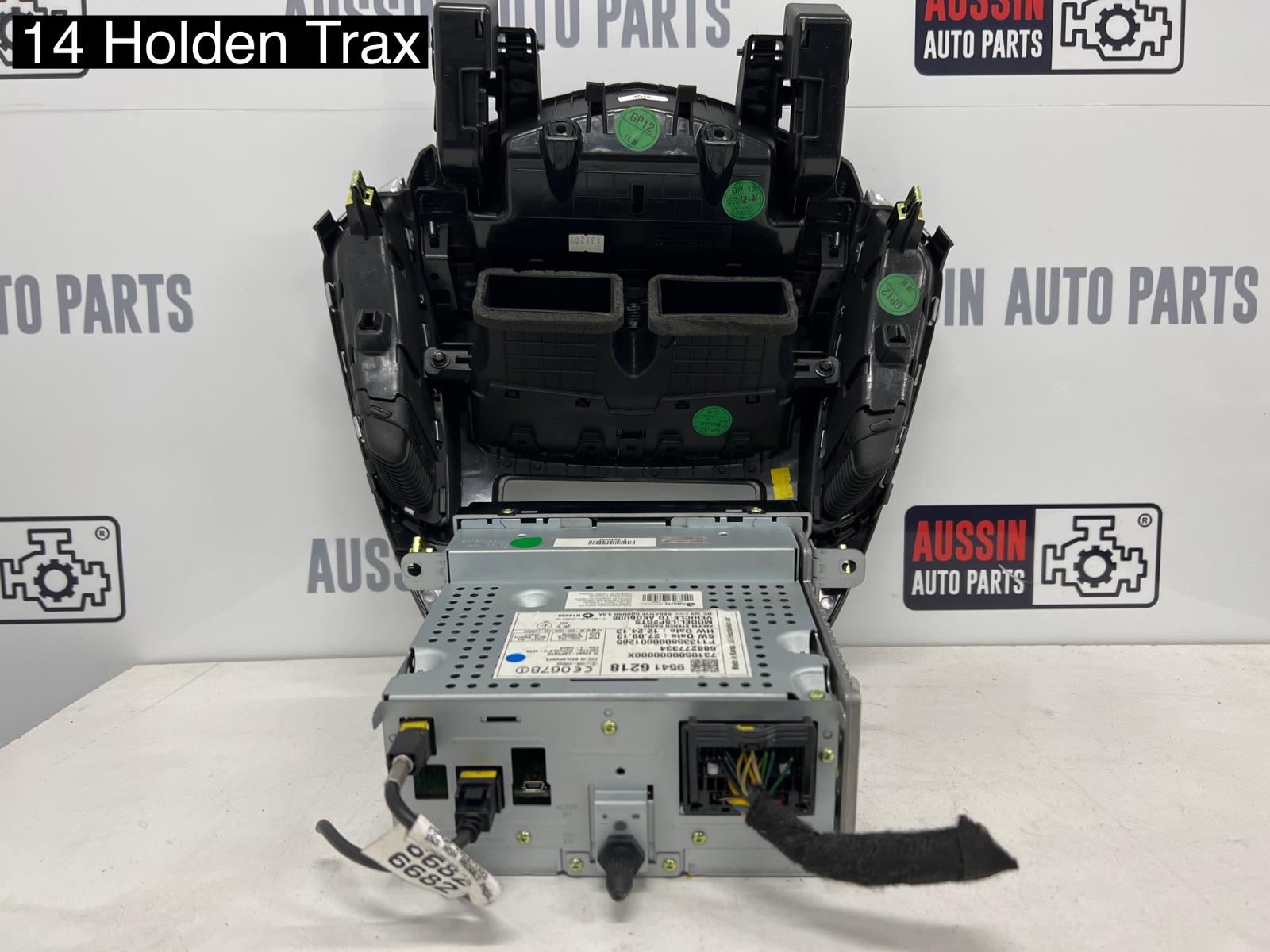 View Auto part Radio/Cd/Dvd/Sat/Tv Holden Trax 2014